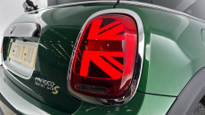 MINI Hatchback 135kW Cooper S Level 2 33kWh 3dr Auto Electric Hatchback